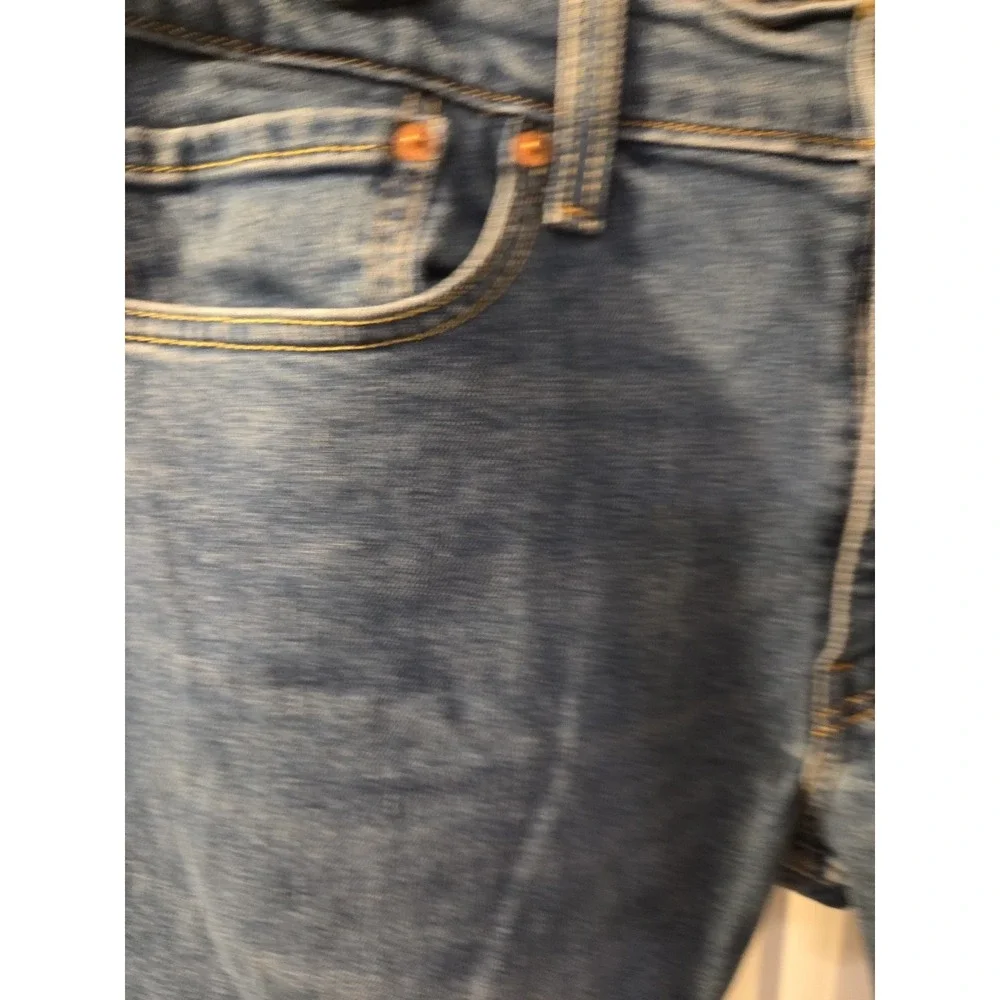 Levis product pair